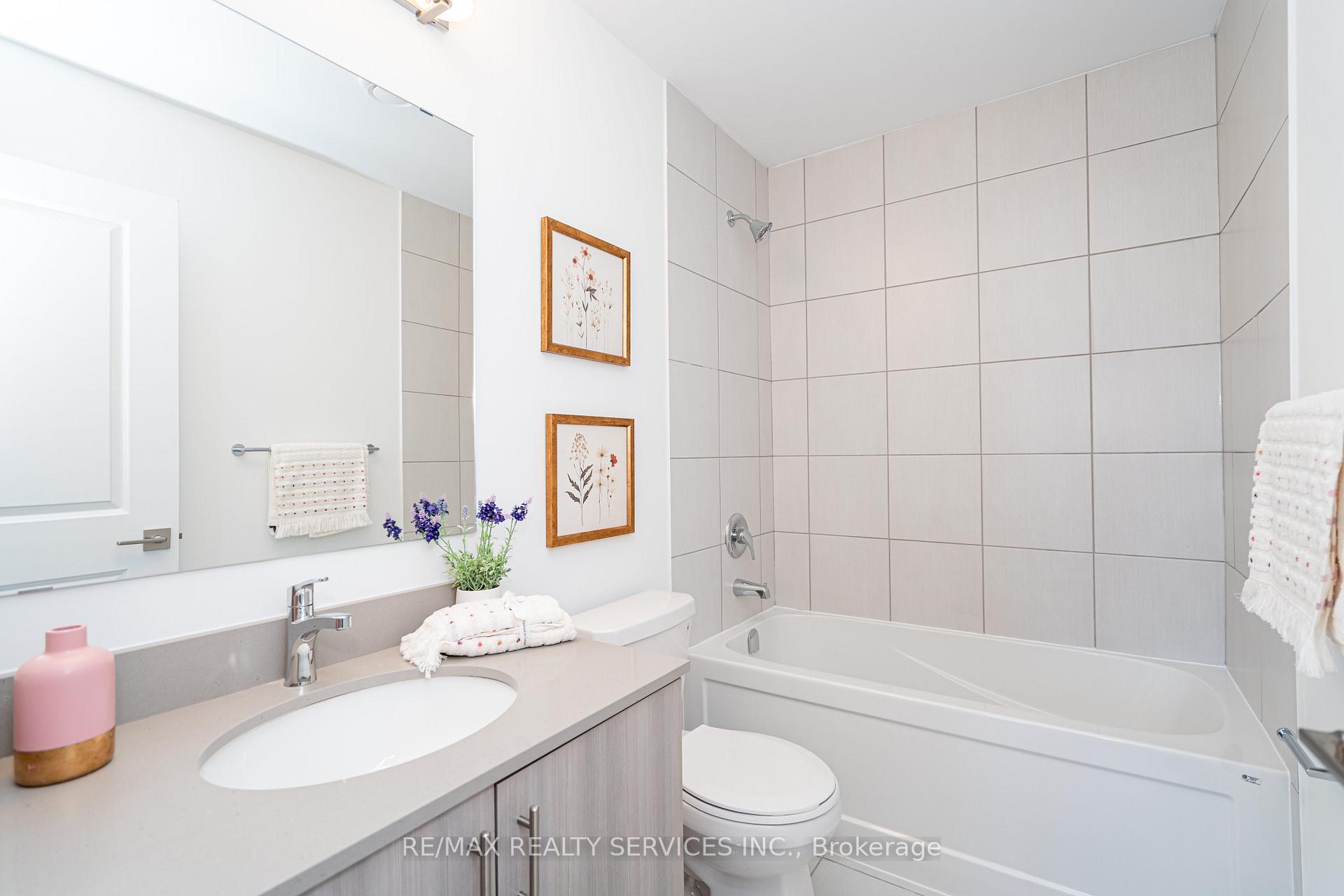 Photo 23 of Unit 16, 4017 Hickory Drive, Mississauga, Rathwood — HOMEH