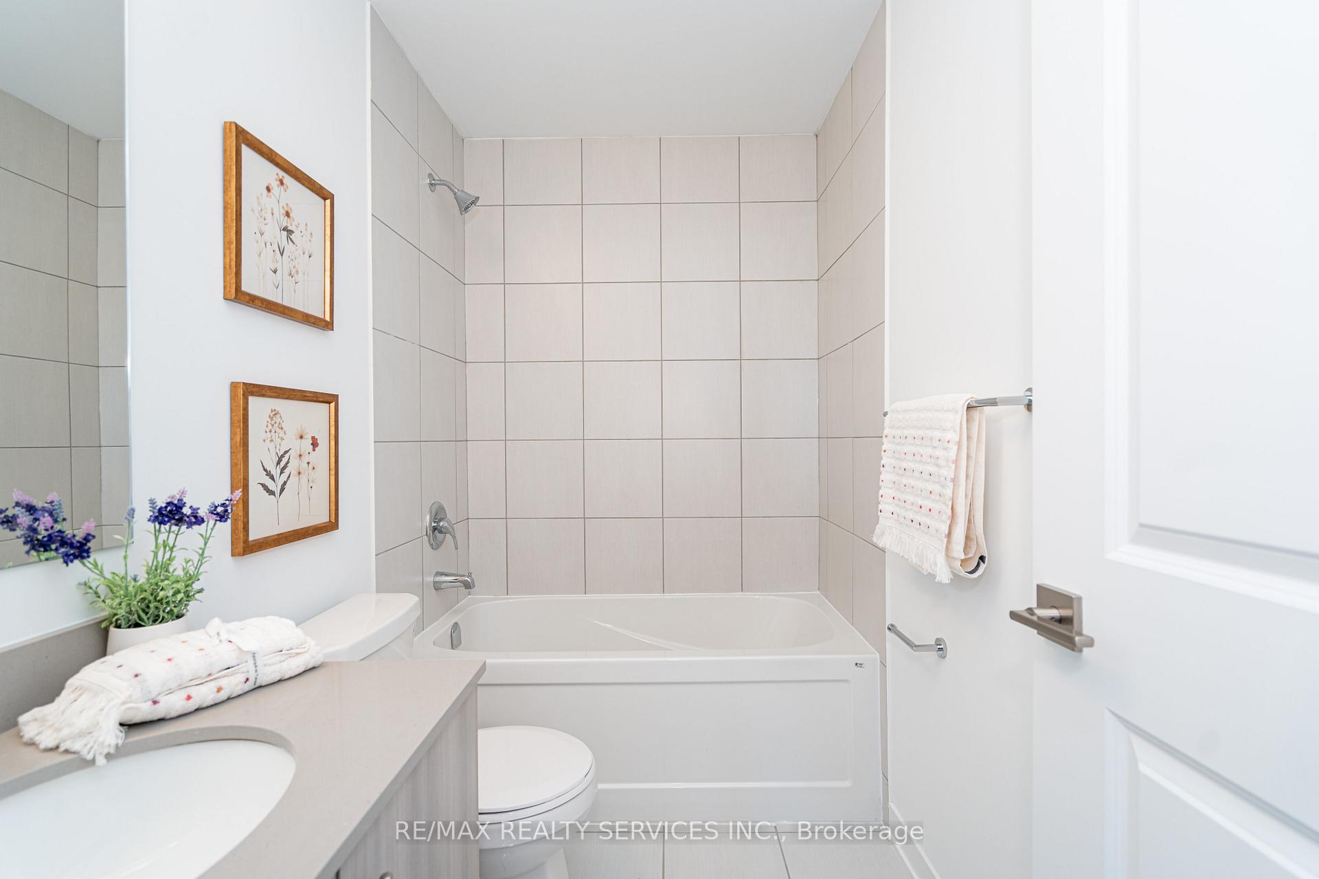 Photo 24 of Unit 16, 4017 Hickory Drive, Mississauga, Rathwood — HOMEH