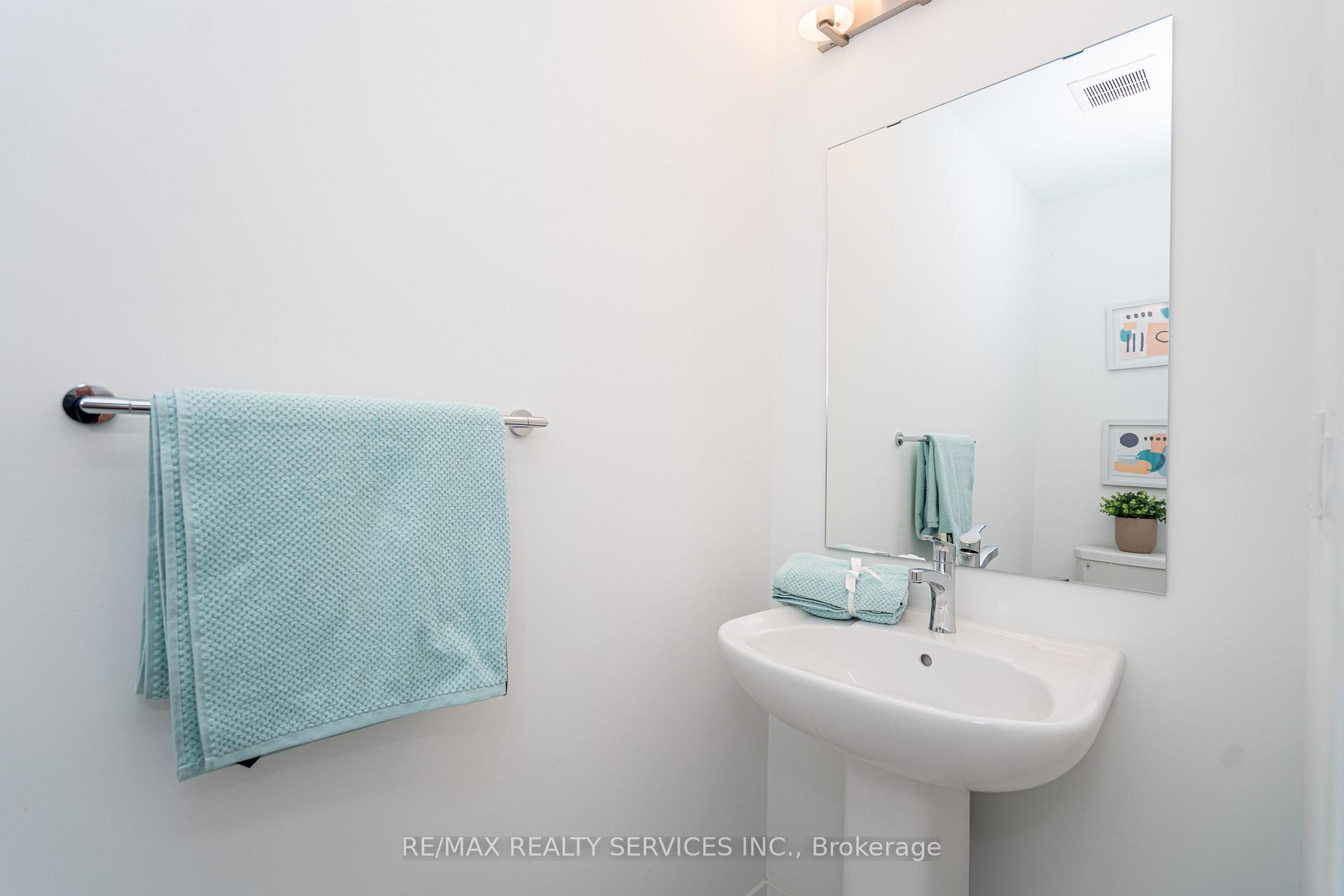 Photo 36 of Unit 16, 4017 Hickory Drive, Mississauga, Rathwood — HOMEH