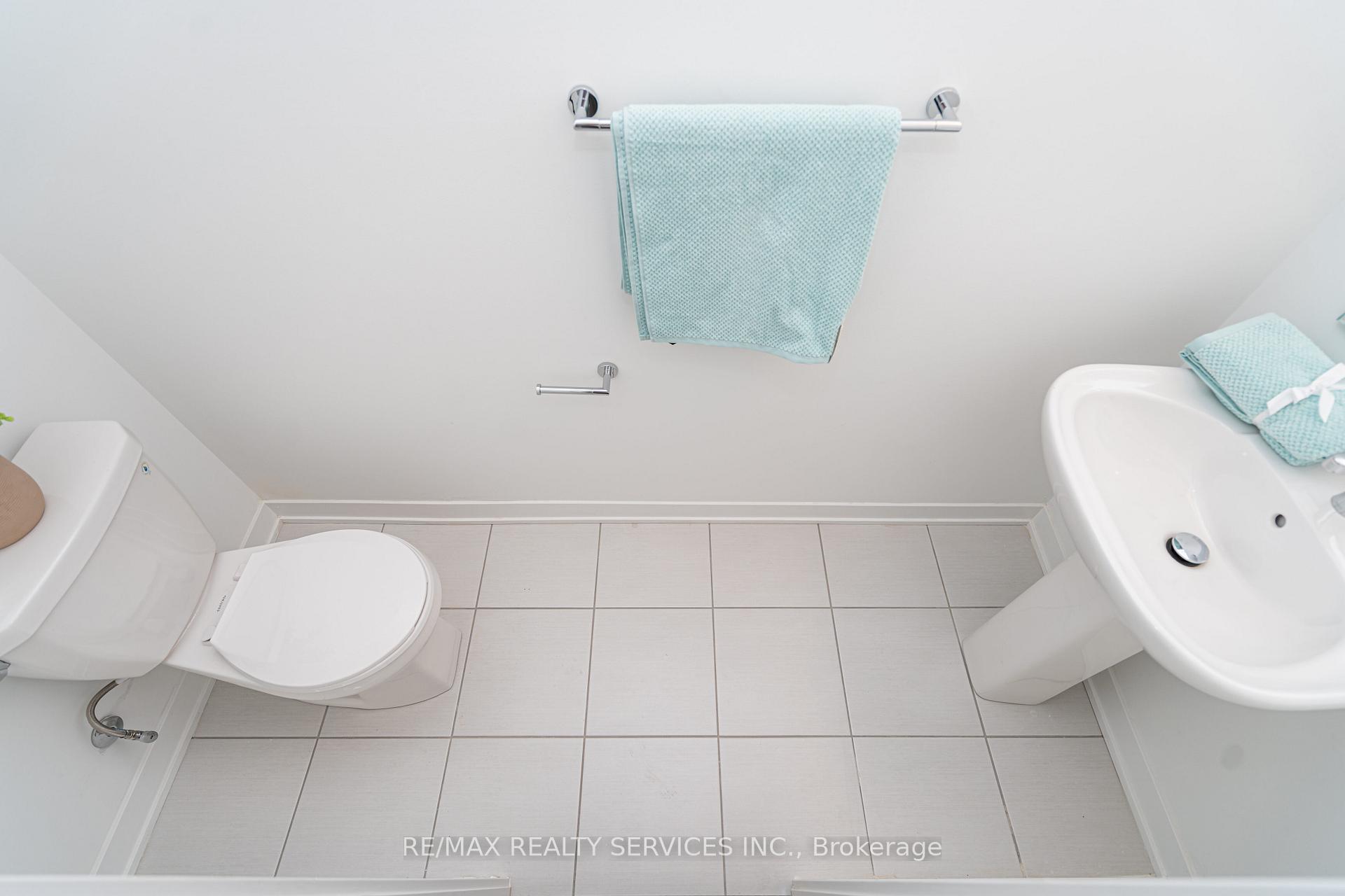 Photo 37 of Unit 16, 4017 Hickory Drive, Mississauga, Rathwood — HOMEH