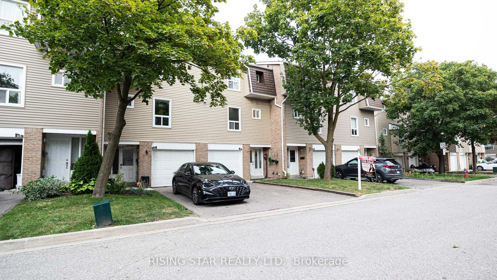 Front of Unit 66, 66 Enmount Drive