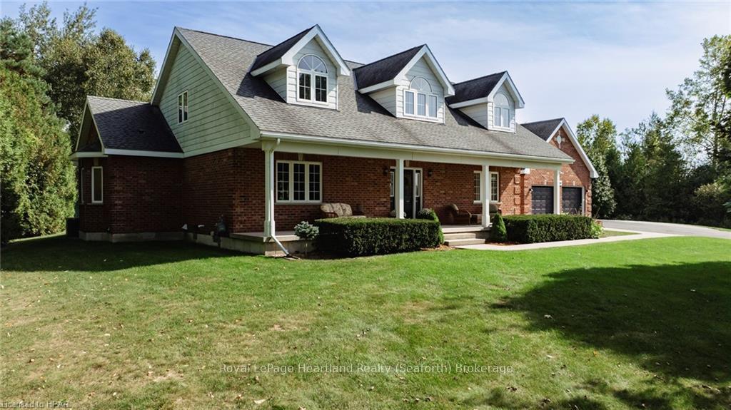 Photo 4 of 30 Lidderdale Street, Bluewater, Bayfield — HOMEH
