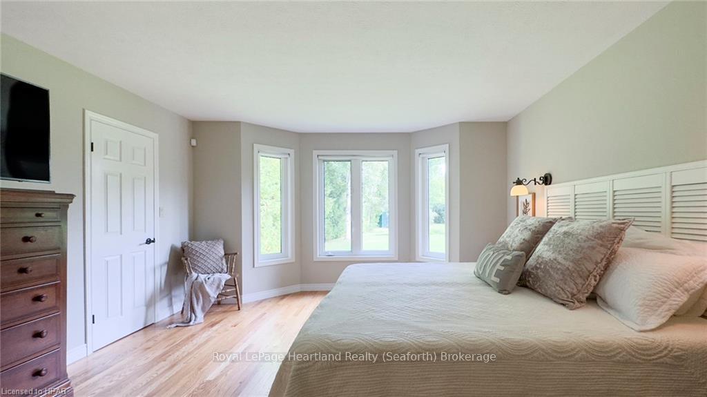 Photo 28 of 30 Lidderdale Street, Bluewater, Bayfield — HOMEH