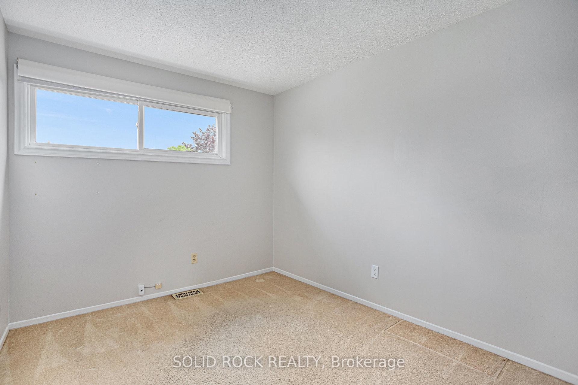 Photo 19 of 422 Sandhamn Private, Ottawa, Hunt Club Park/Greenboro — HOMEH