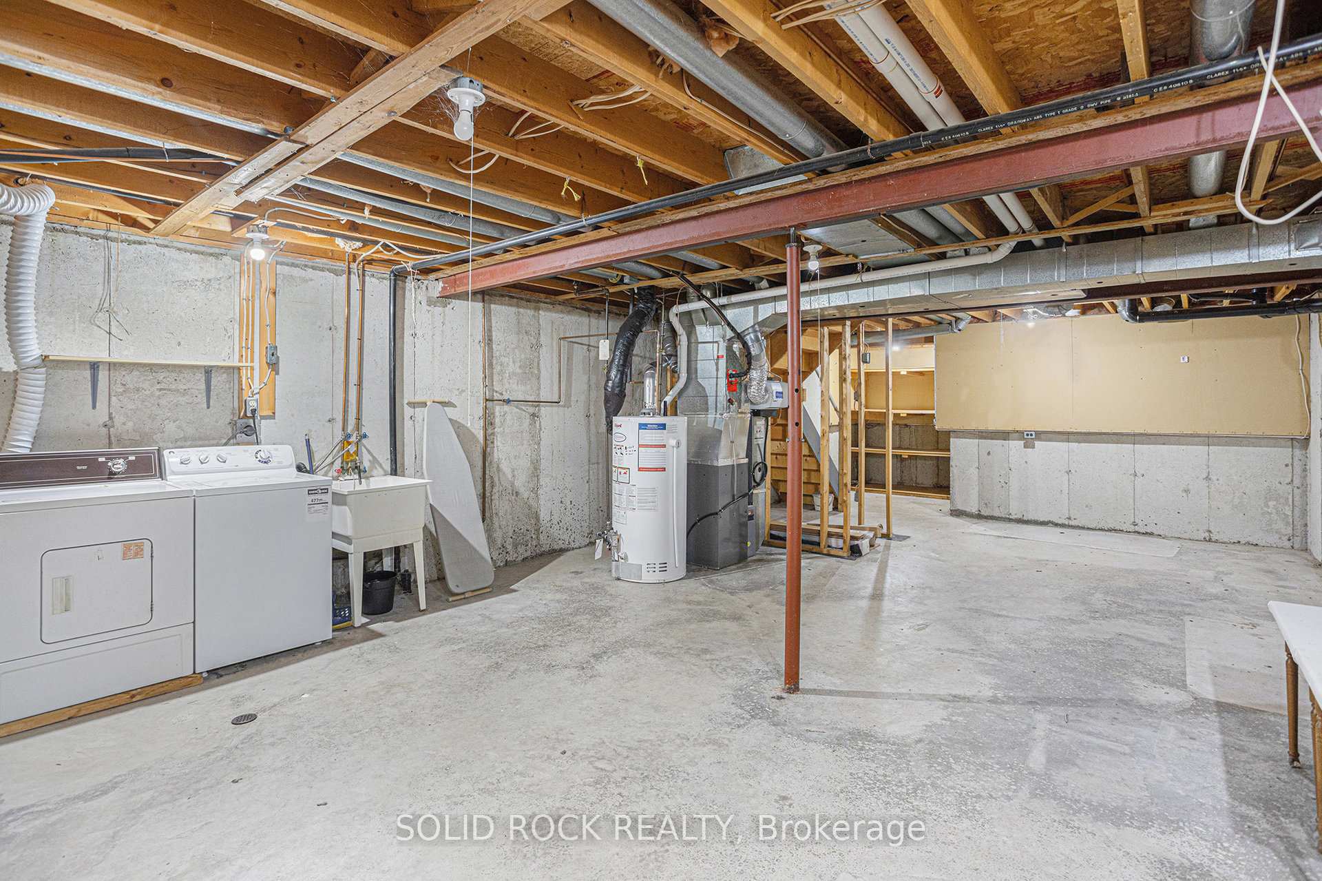 Photo 22 of 422 Sandhamn Private, Ottawa, Hunt Club Park/Greenboro — HOMEH