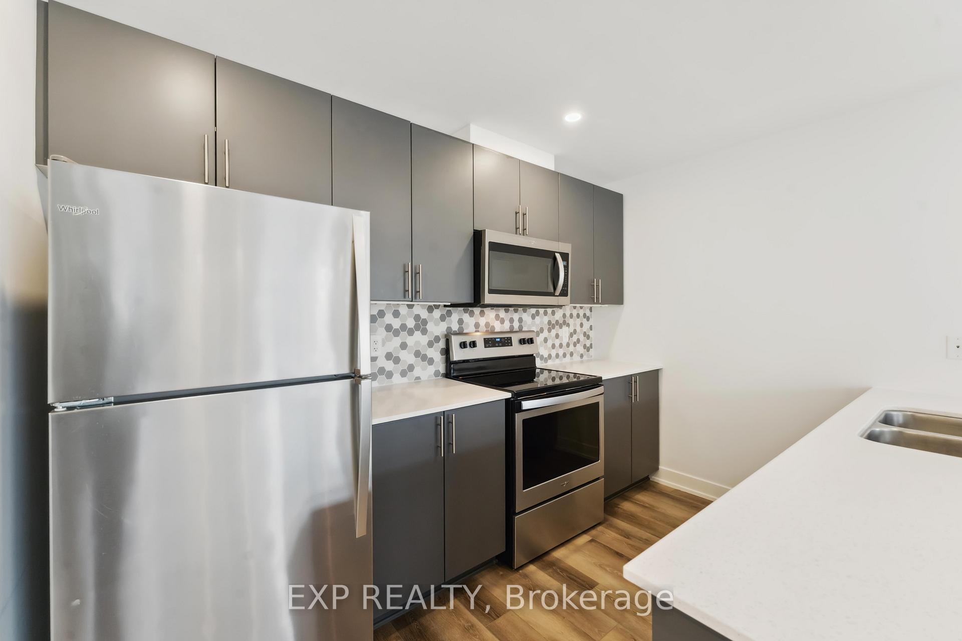 Photo 5 of 224 Big Sky Private, Ottawa, Leitrim — HOMEH