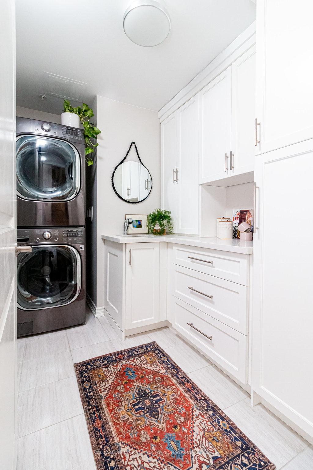 Photo 10 of Unit 203, 81 Robinson Street, Hamilton, Durand — HOMEH