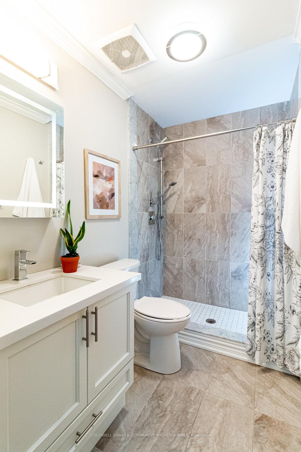 Photo 17 of Unit 203, 81 Robinson Street, Hamilton, Durand — HOMEH
