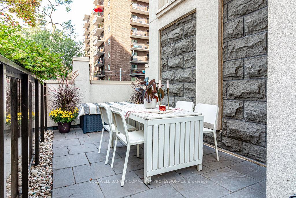 Photo 22 of Unit 203, 81 Robinson Street, Hamilton, Durand — HOMEH