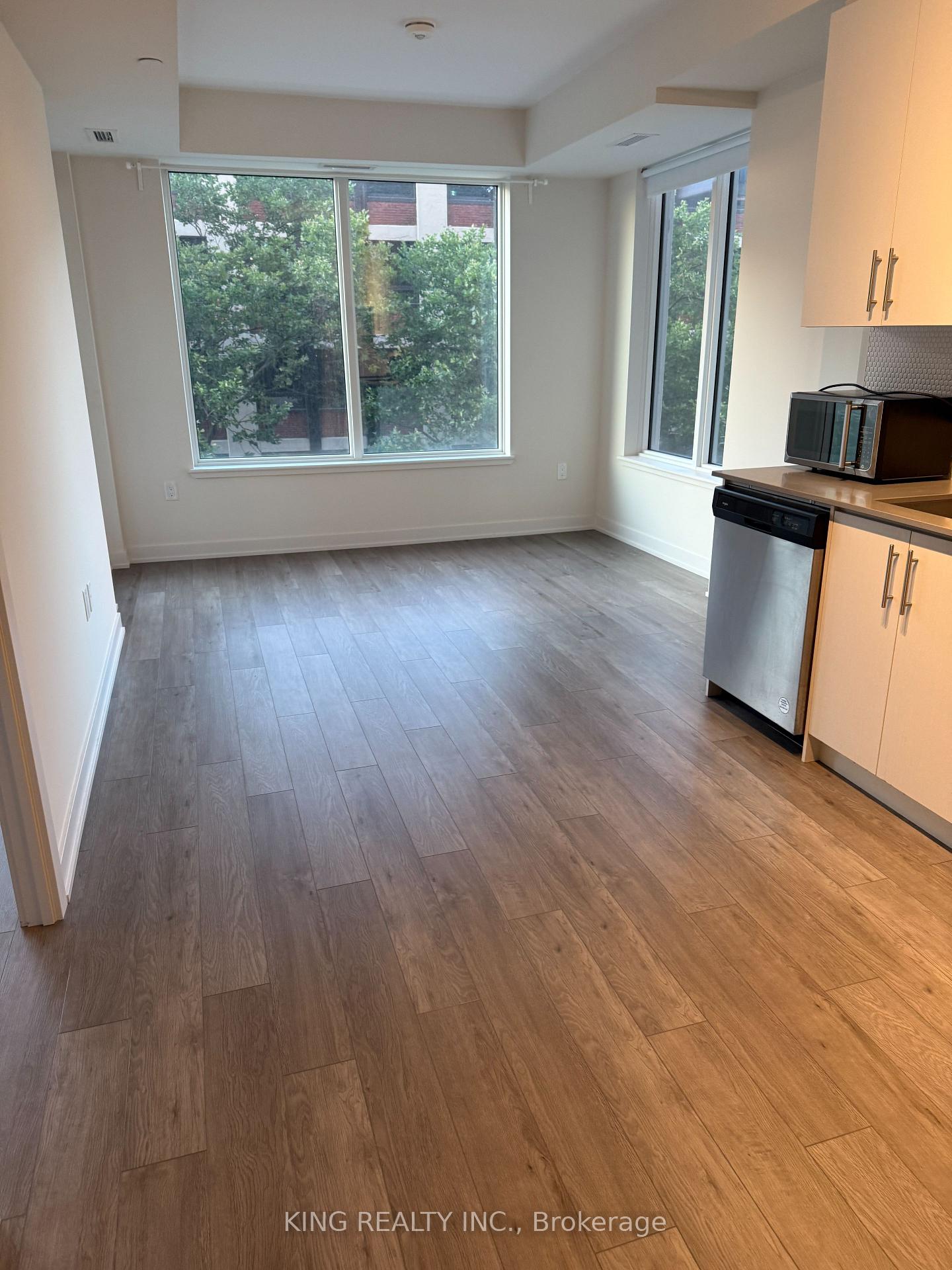 Photo 3 of Unit 420, 212 King William Street, Hamilton, Beasley — HOMEH