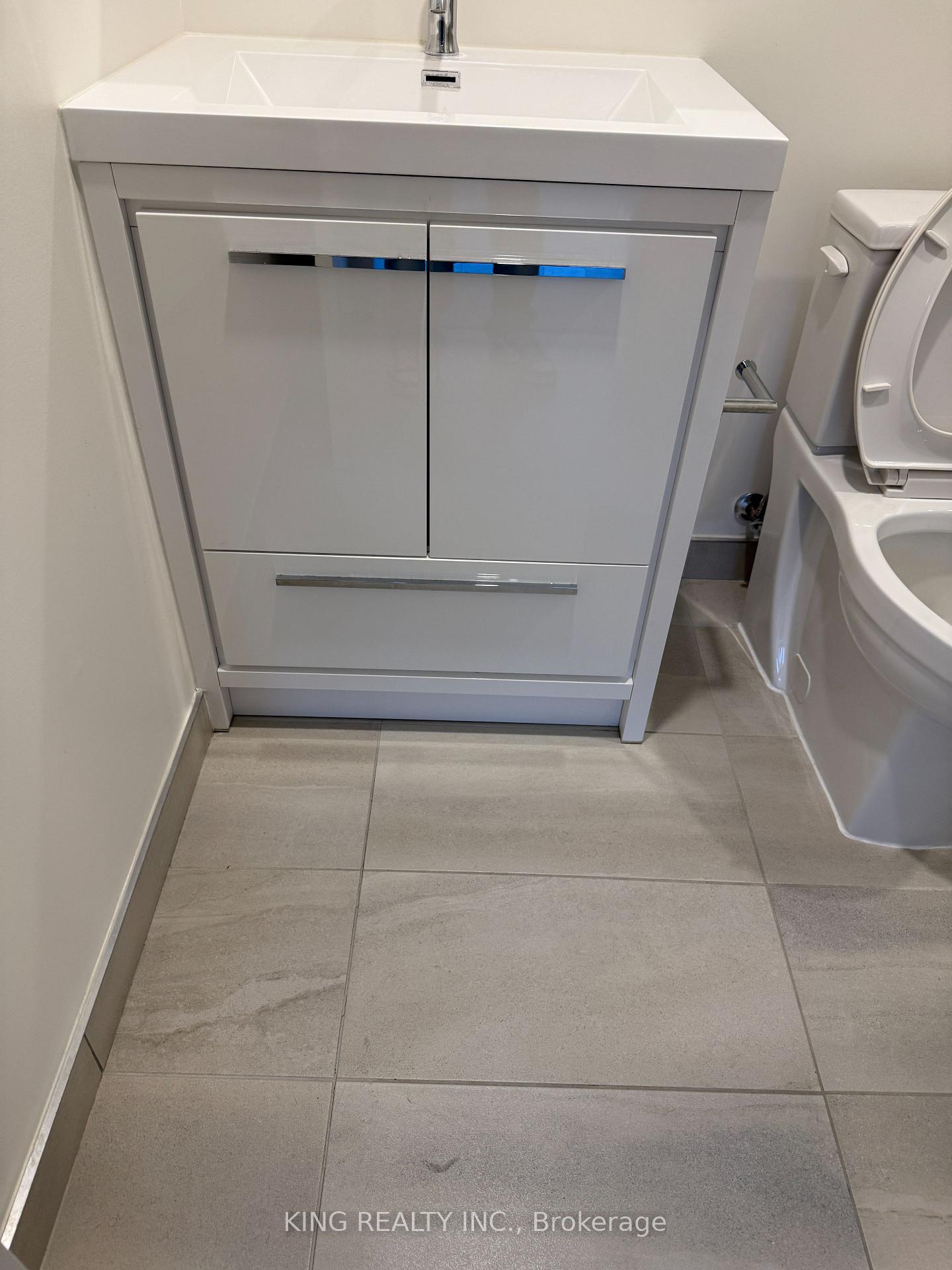 Photo 12 of Unit 420, 212 King William Street, Hamilton, Beasley — HOMEH