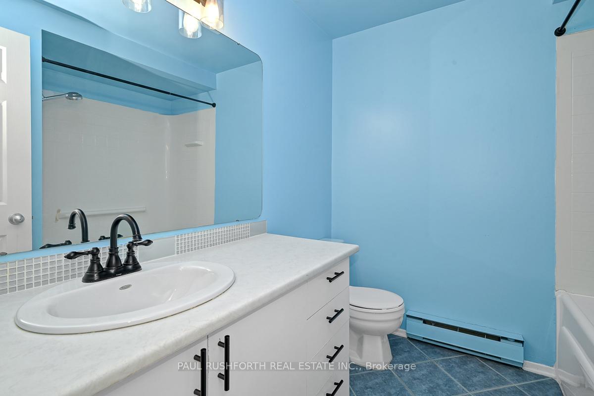 Photo 15 of Unit B, 6782 Jeanne Darc Boulevard, Ottawa, Convent Glen North — HOMEH