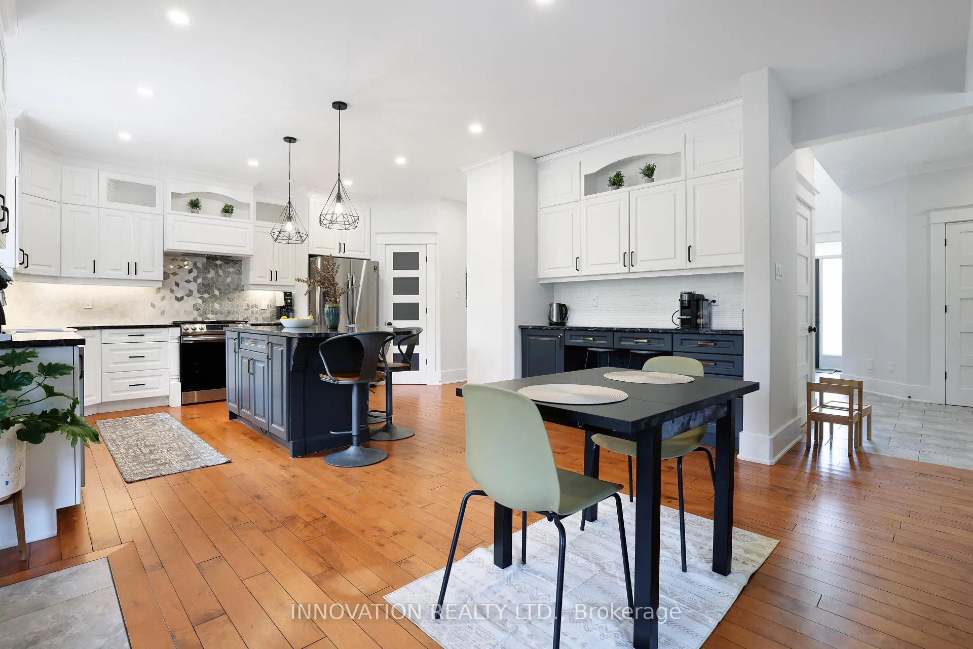 Photo 12 of 115 Eagle Creek Court, Ottawa, Dunrobin Shores — HOMEH