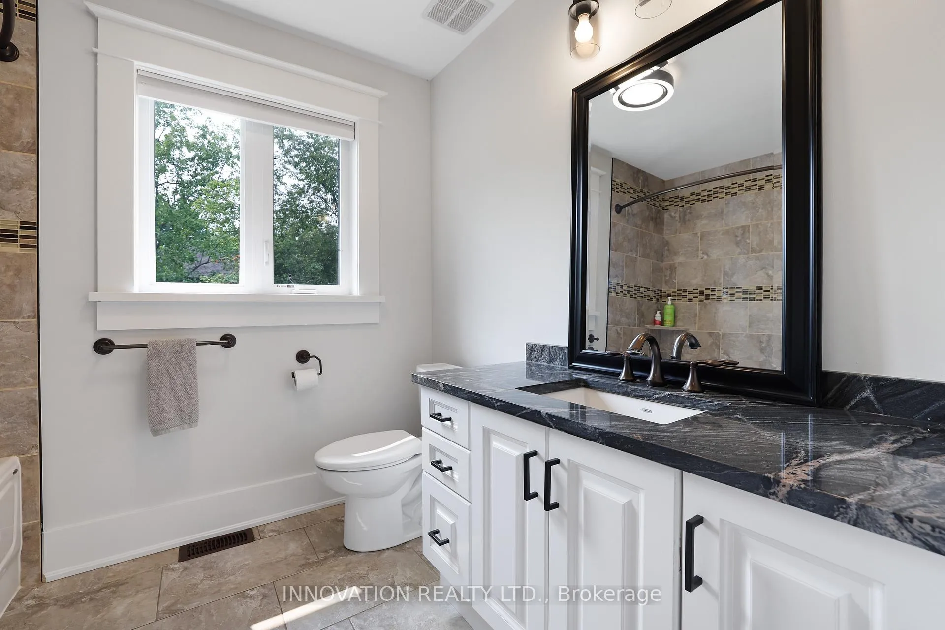Photo 16 of 115 Eagle Creek Court, Ottawa, Dunrobin Shores — HOMEH