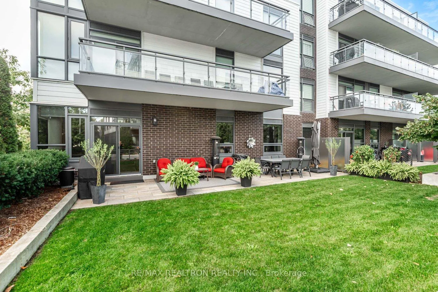 Photo 27 of Unit D124, 333 Sea Ray Avenue, Innisfil, Rural Innisfil — HOMEH