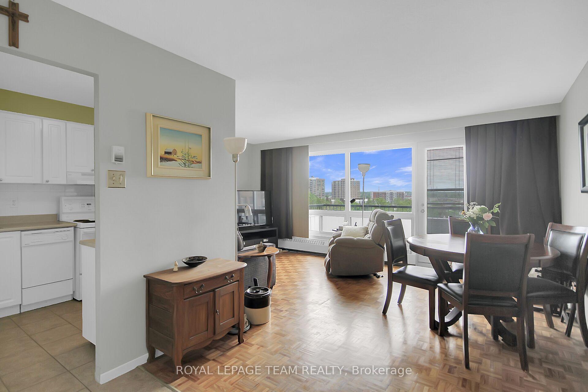 Photo 14 of Unit 306, 20 Chesterton Drive, Ottawa, Borden Farm/Stewart Farm/Carleton Heights/Parkwood Hills — HOMEH