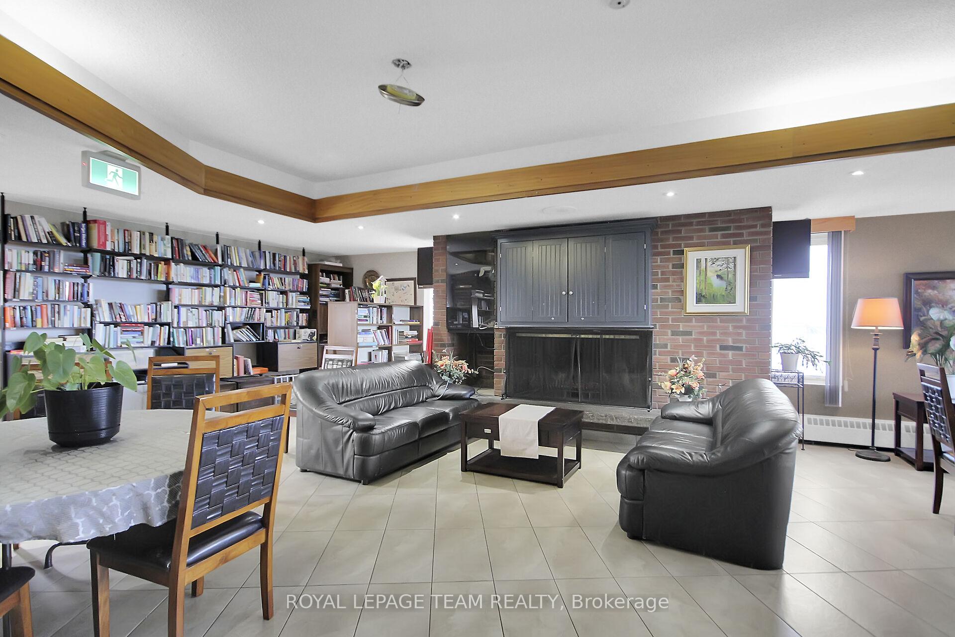 Photo 27 of Unit 306, 20 Chesterton Drive, Ottawa, Borden Farm/Stewart Farm/Carleton Heights/Parkwood Hills — HOMEH