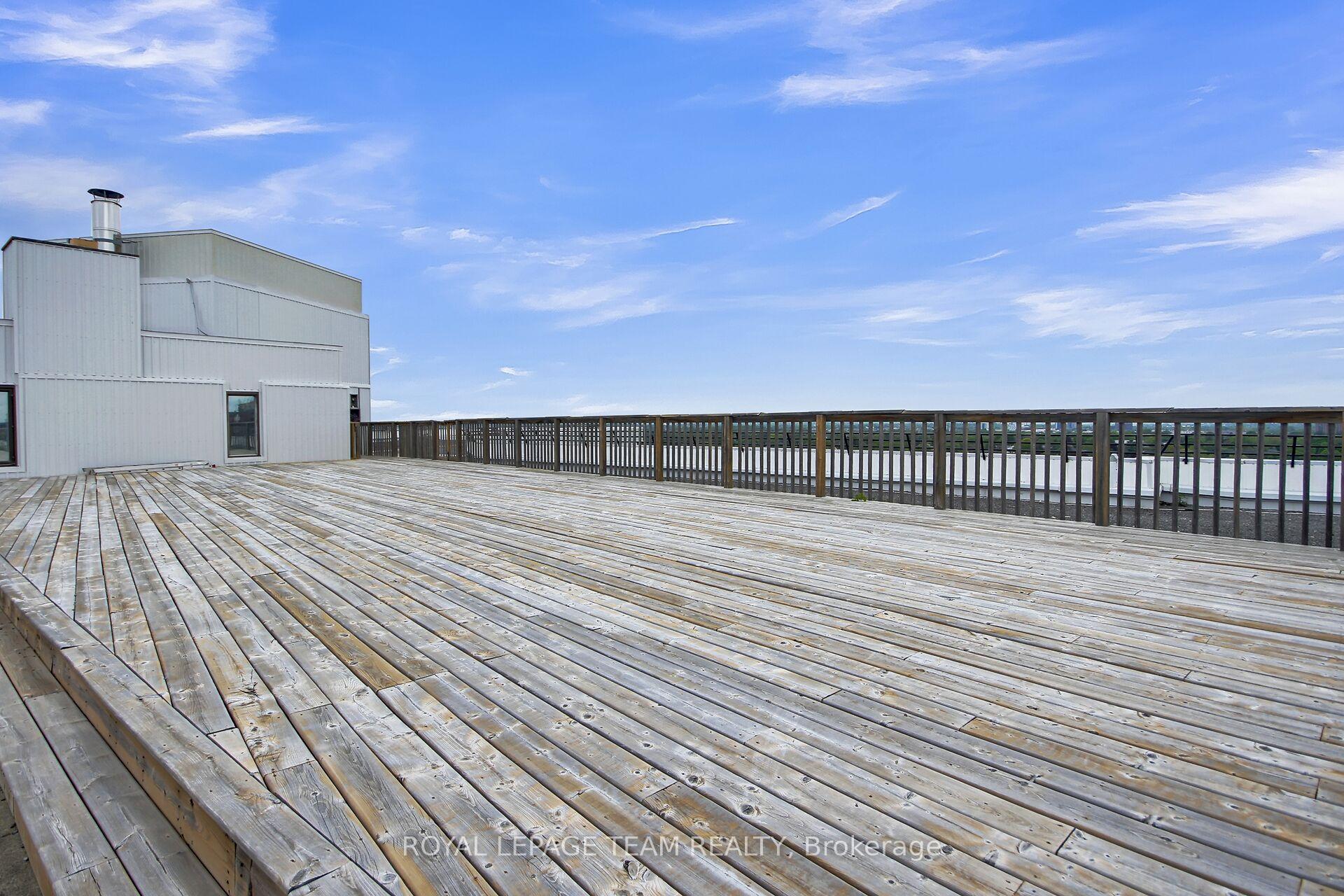 Photo 31 of Unit 306, 20 Chesterton Drive, Ottawa, Borden Farm/Stewart Farm/Carleton Heights/Parkwood Hills — HOMEH