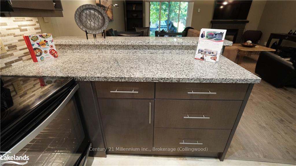 Photo 4 of Unit 336, 5 Dawson Drive, Collingwood — HOMEH