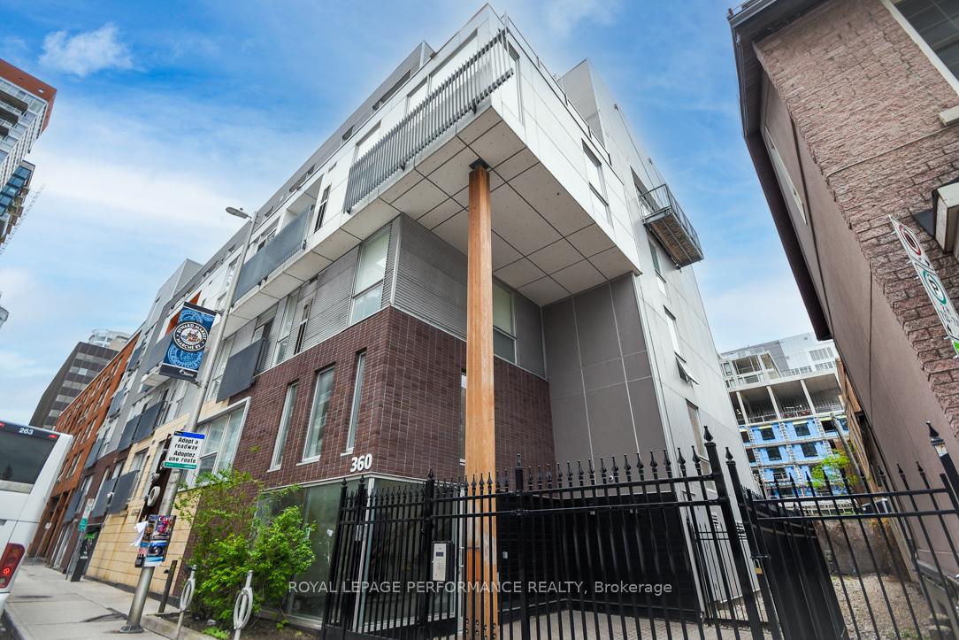 Photo 3 of Unit 203, 360 Cumberland Street, Ottawa, Lower Town/Byward Market — HOMEH