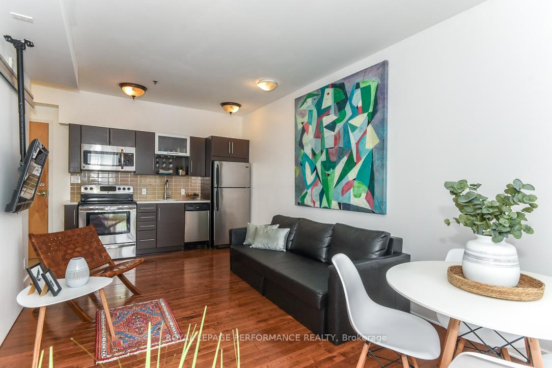 Photo 10 of Unit 203, 360 Cumberland Street, Ottawa, Lower Town/Byward Market — HOMEH