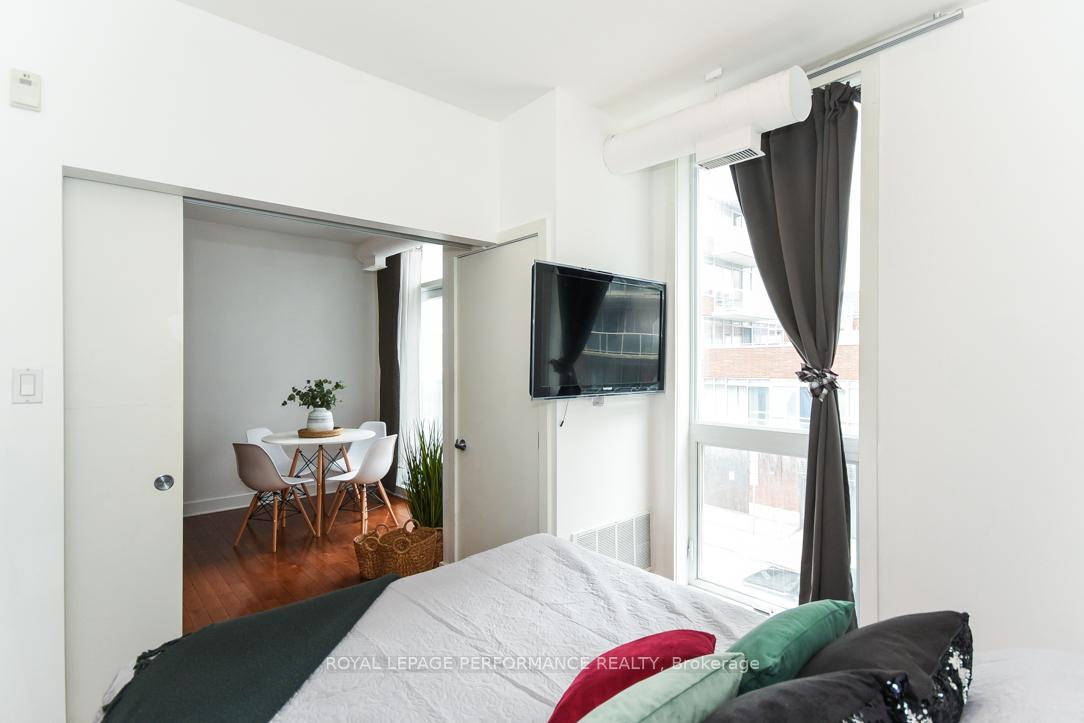 Photo 15 of Unit 203, 360 Cumberland Street, Ottawa, Lower Town/Byward Market — HOMEH