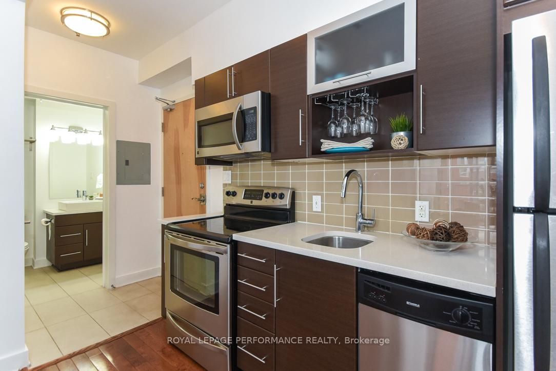 Photo 21 of Unit 203, 360 Cumberland Street, Ottawa, Lower Town/Byward Market — HOMEH