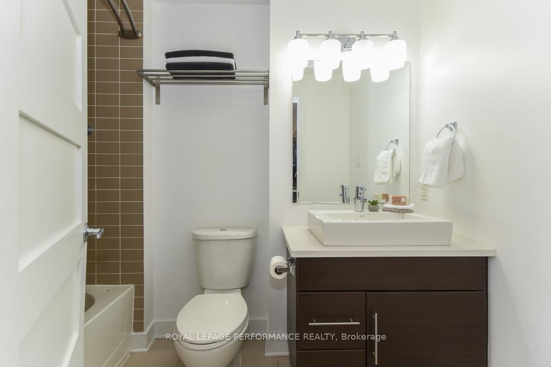 Photo 31 of Unit 203, 360 Cumberland Street, Ottawa, Lower Town/Byward Market — HOMEH