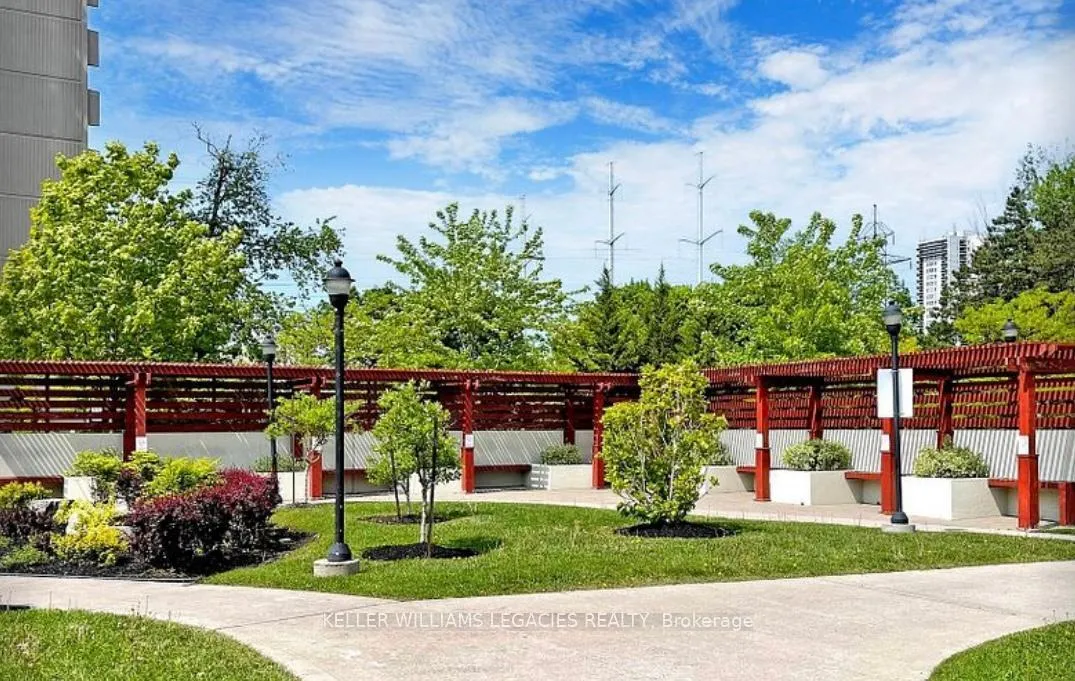 Front of Unit 1004, 715 Don Mills Road