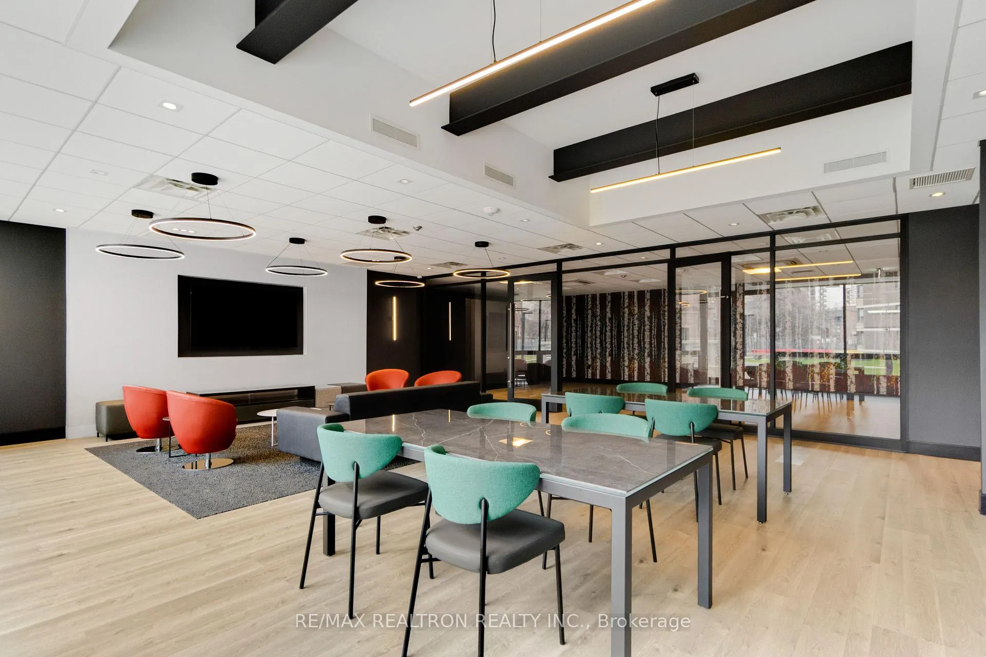 Photo 7 of Unit 511, 33 Isabella Street, Toronto, Church-Yonge Corridor — HOMEH