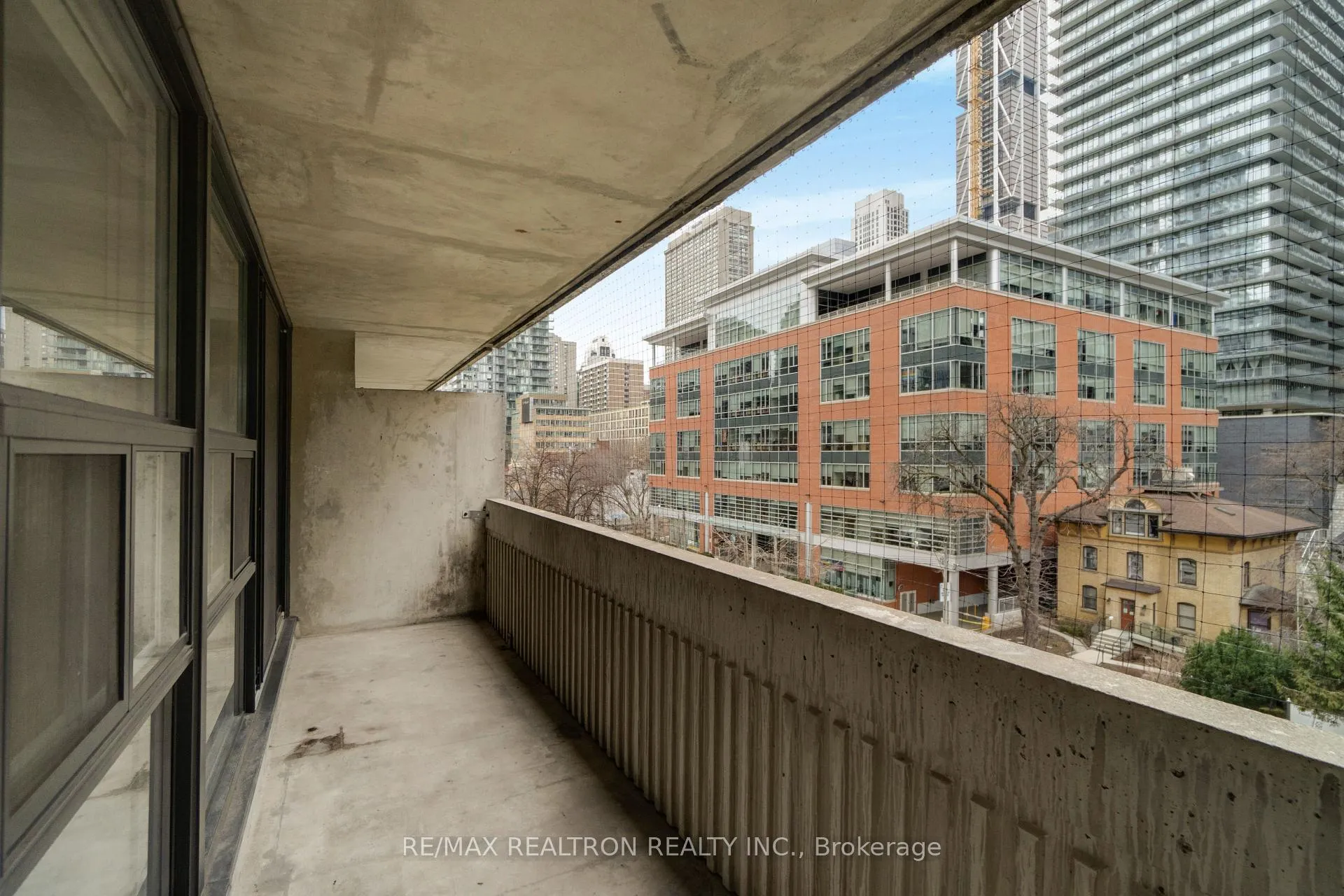 Photo 14 of Unit 511, 33 Isabella Street, Toronto, Church-Yonge Corridor — HOMEH