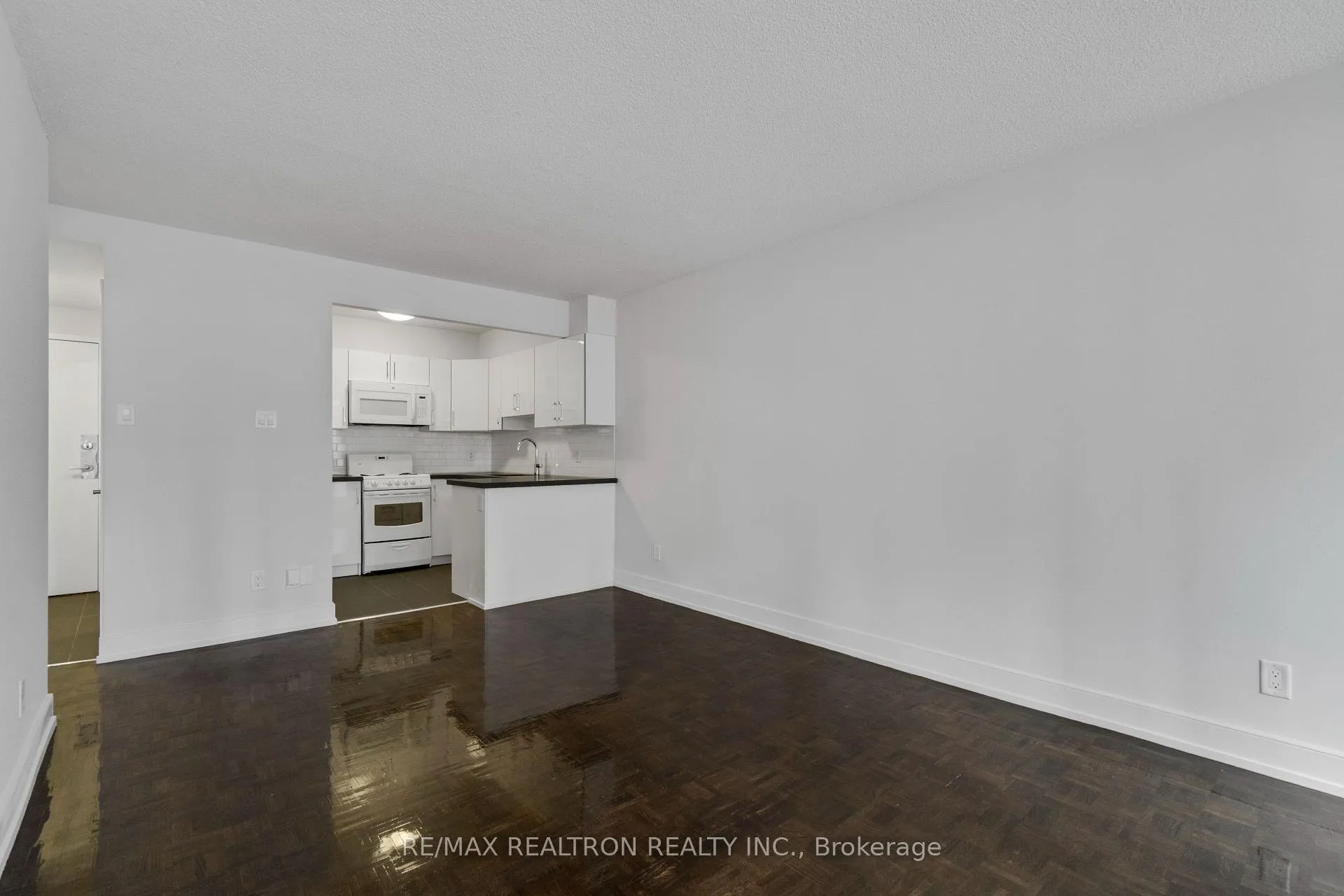 Photo 21 of Unit 511, 33 Isabella Street, Toronto, Church-Yonge Corridor — HOMEH
