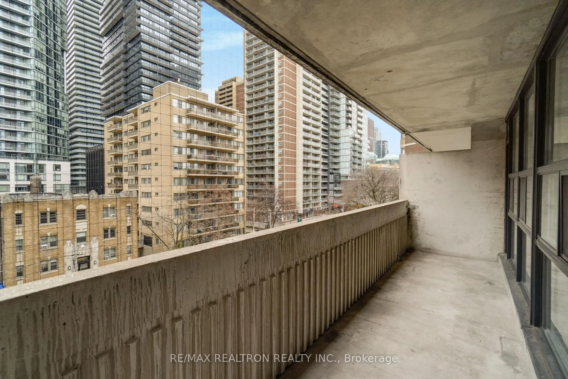 Photo 29 of Unit 511, 33 Isabella Street, Toronto, Church-Yonge Corridor — HOMEH