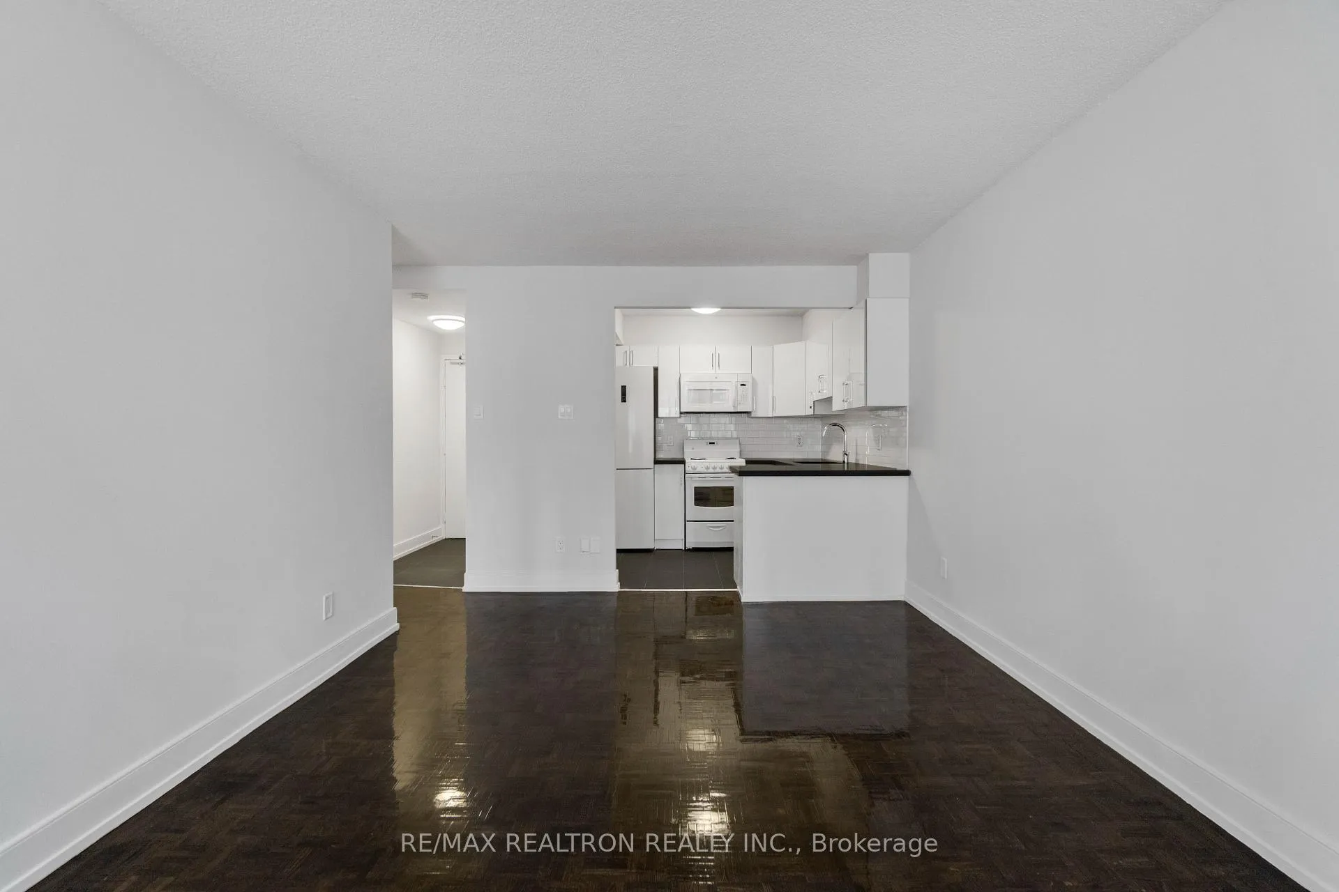 Photo 35 of Unit 511, 33 Isabella Street, Toronto, Church-Yonge Corridor — HOMEH