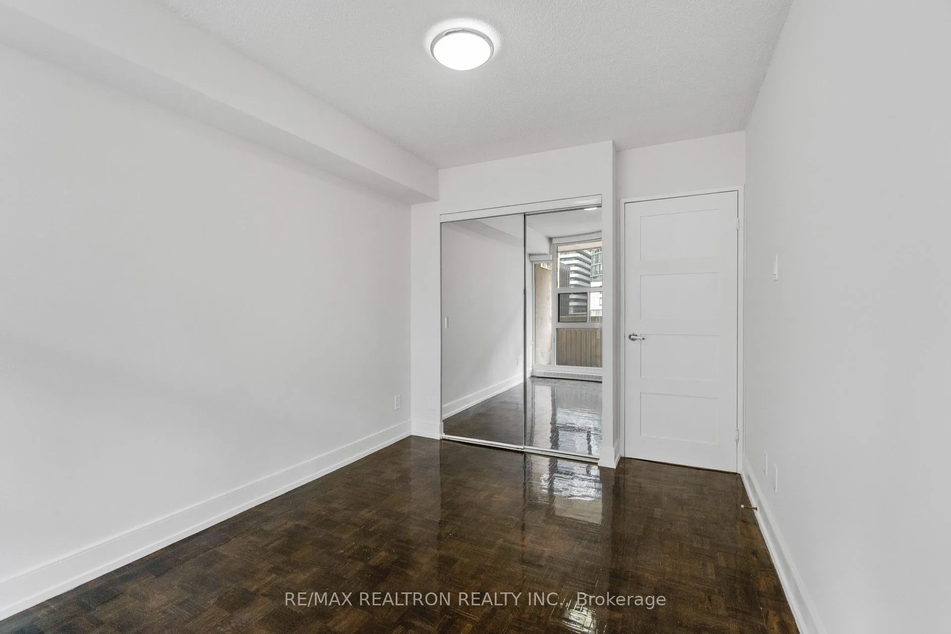 Photo 36 of Unit 511, 33 Isabella Street, Toronto, Church-Yonge Corridor — HOMEH