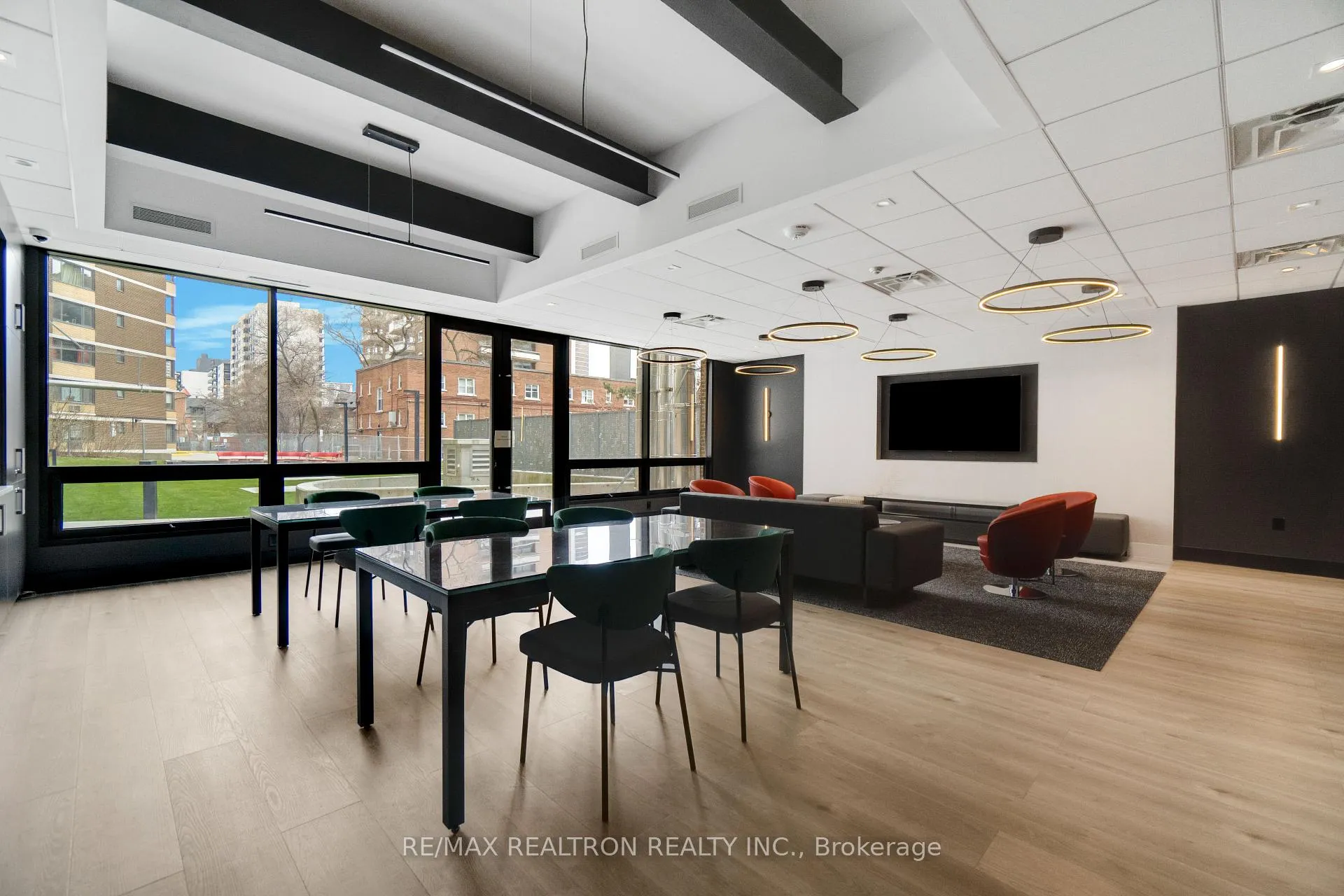 Photo 37 of Unit 511, 33 Isabella Street, Toronto, Church-Yonge Corridor — HOMEH