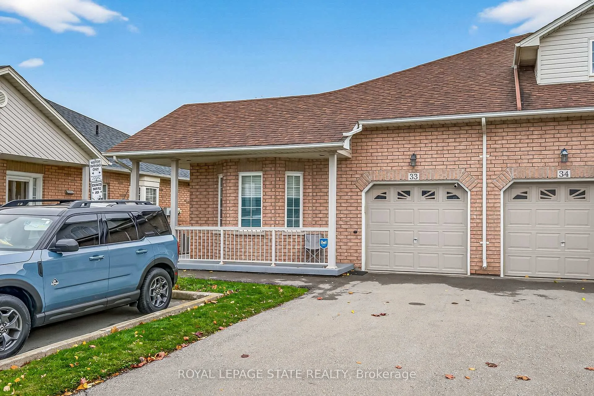 Front of Unit 33, 213 Nash Road S
