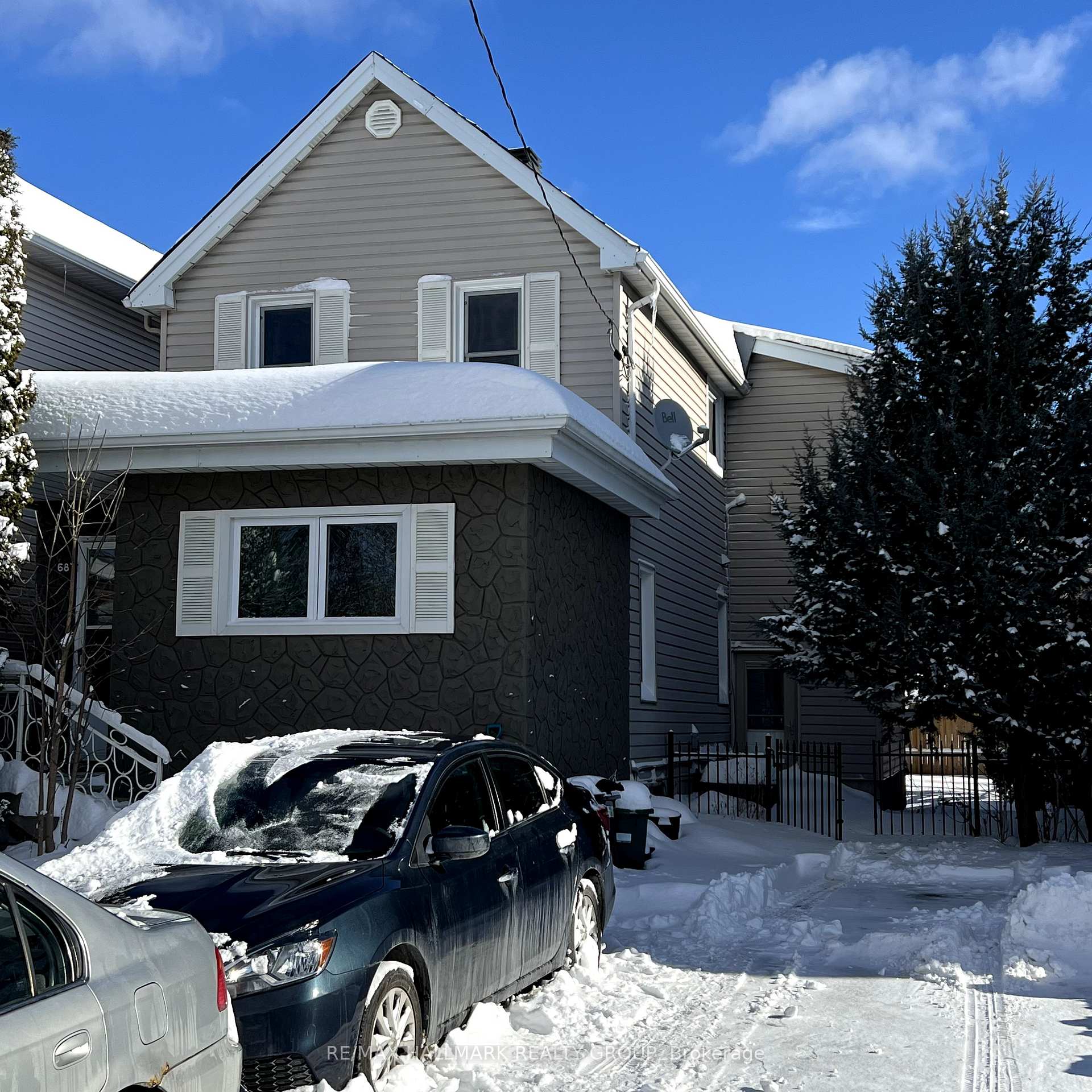 Photo 7 of 687 Melbourne Avenue, Ottawa, Laurentianview — HOMEH