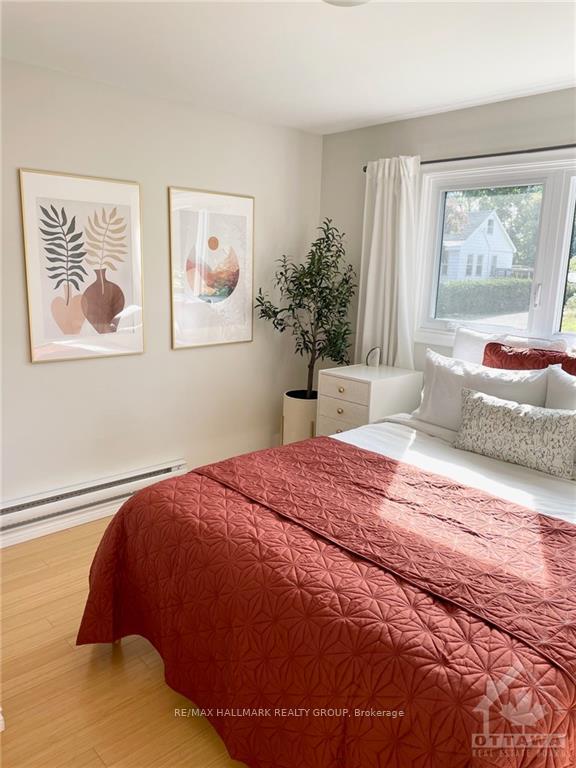 Photo 16 of 687 Melbourne Avenue, Ottawa, Laurentianview — HOMEH