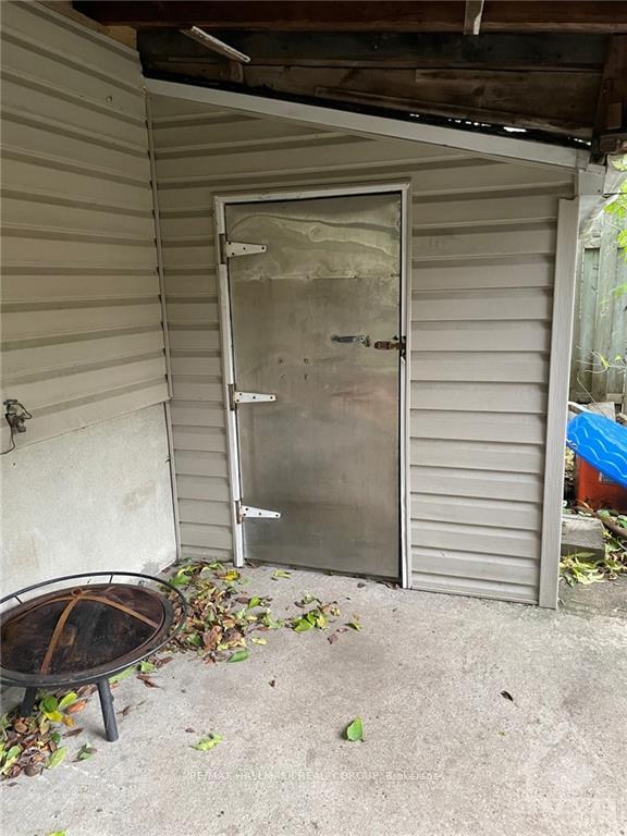 Photo 19 of 687 Melbourne Avenue, Ottawa, Laurentianview — HOMEH
