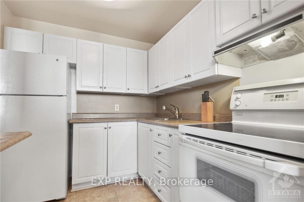 Photo 4 of Unit 1208, 2000 Jasmine Crescent, Ottawa, Beacon Hill South — HOMEH