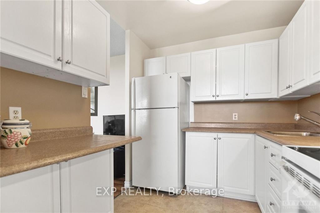 Photo 5 of Unit 1208, 2000 Jasmine Crescent, Ottawa, Beacon Hill South — HOMEH
