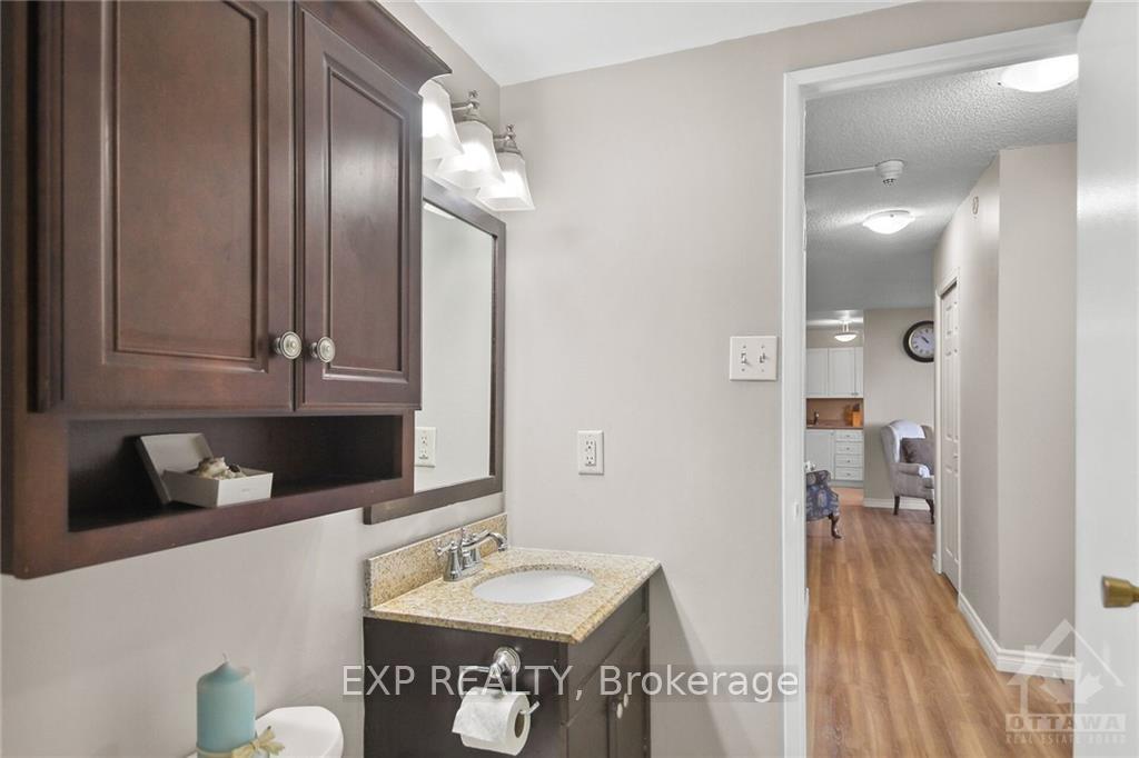 Photo 8 of Unit 1208, 2000 Jasmine Crescent, Ottawa, Beacon Hill South — HOMEH