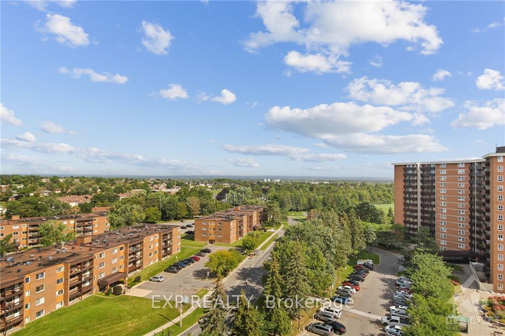 Photo 12 of Unit 1208, 2000 Jasmine Crescent, Ottawa, Beacon Hill South — HOMEH