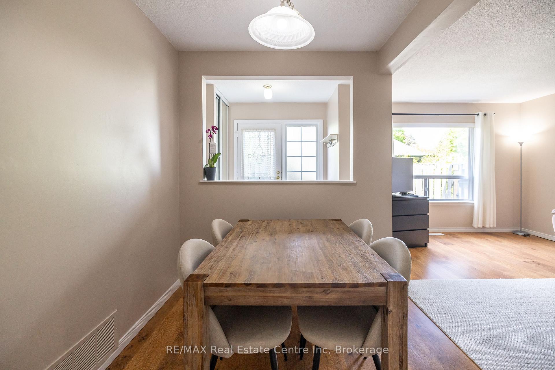 Photo 21 of Unit 1, 45 Marksam Road, Guelph, Willow West/Sugarbush/West Acres — HOMEH
