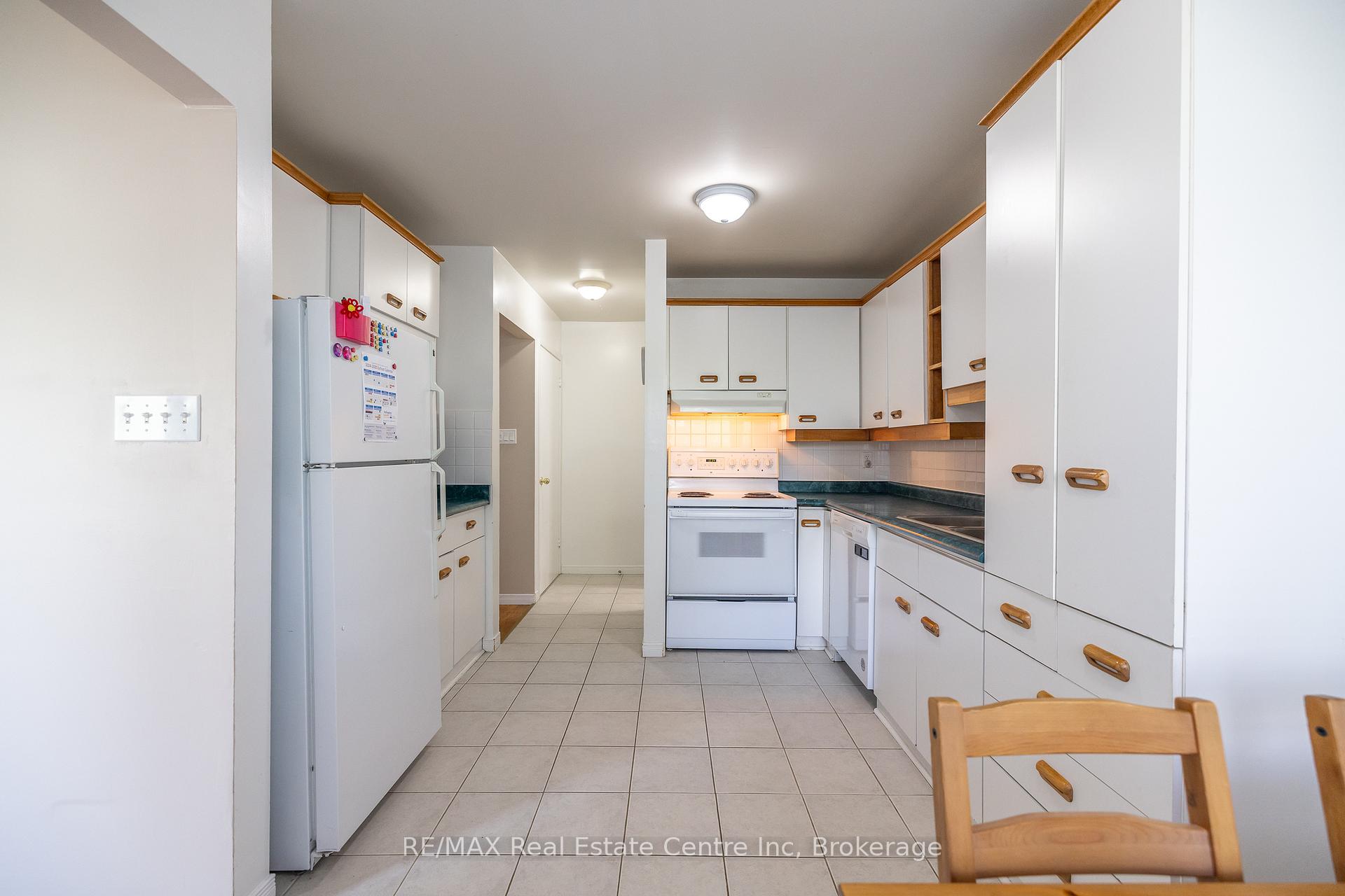 Photo 24 of Unit 1, 45 Marksam Road, Guelph, Willow West/Sugarbush/West Acres — HOMEH