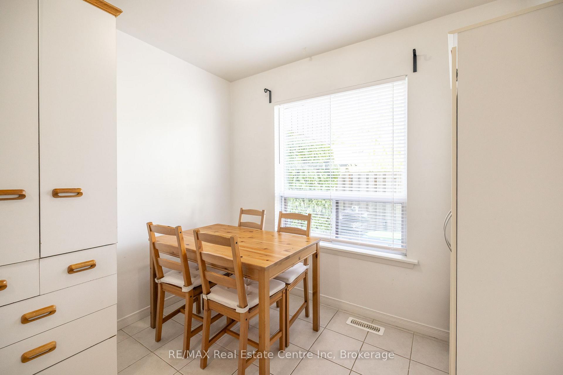 Photo 29 of Unit 1, 45 Marksam Road, Guelph, Willow West/Sugarbush/West Acres — HOMEH