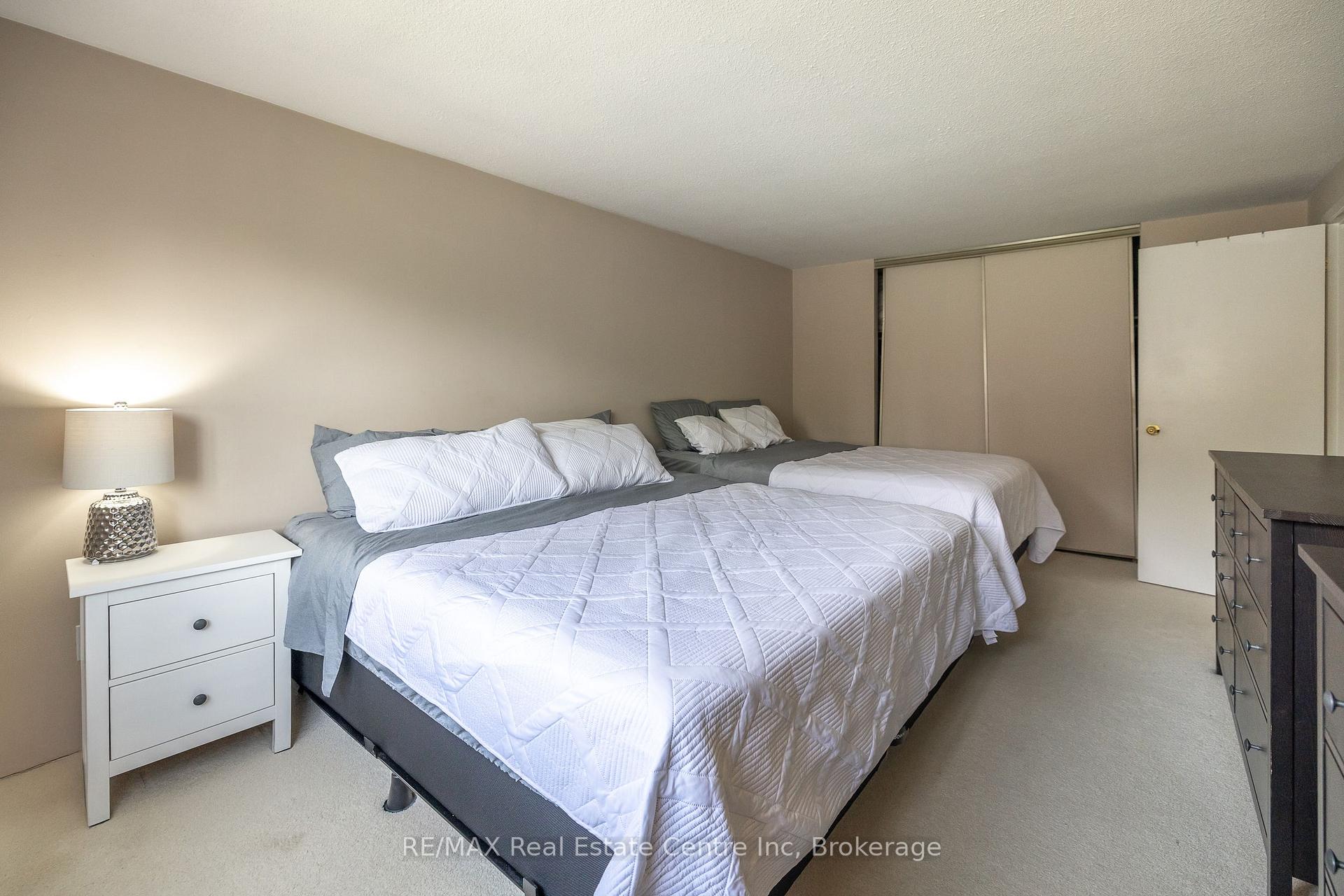 Photo 35 of Unit 1, 45 Marksam Road, Guelph, Willow West/Sugarbush/West Acres — HOMEH