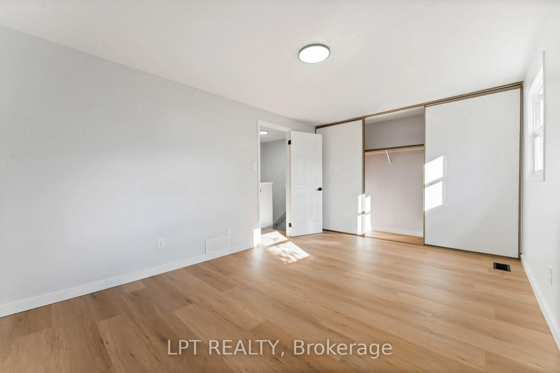 Photo 16 of Unit 71, 1743 Trappist Lane, Ottawa, Convent Glen South — HOMEH