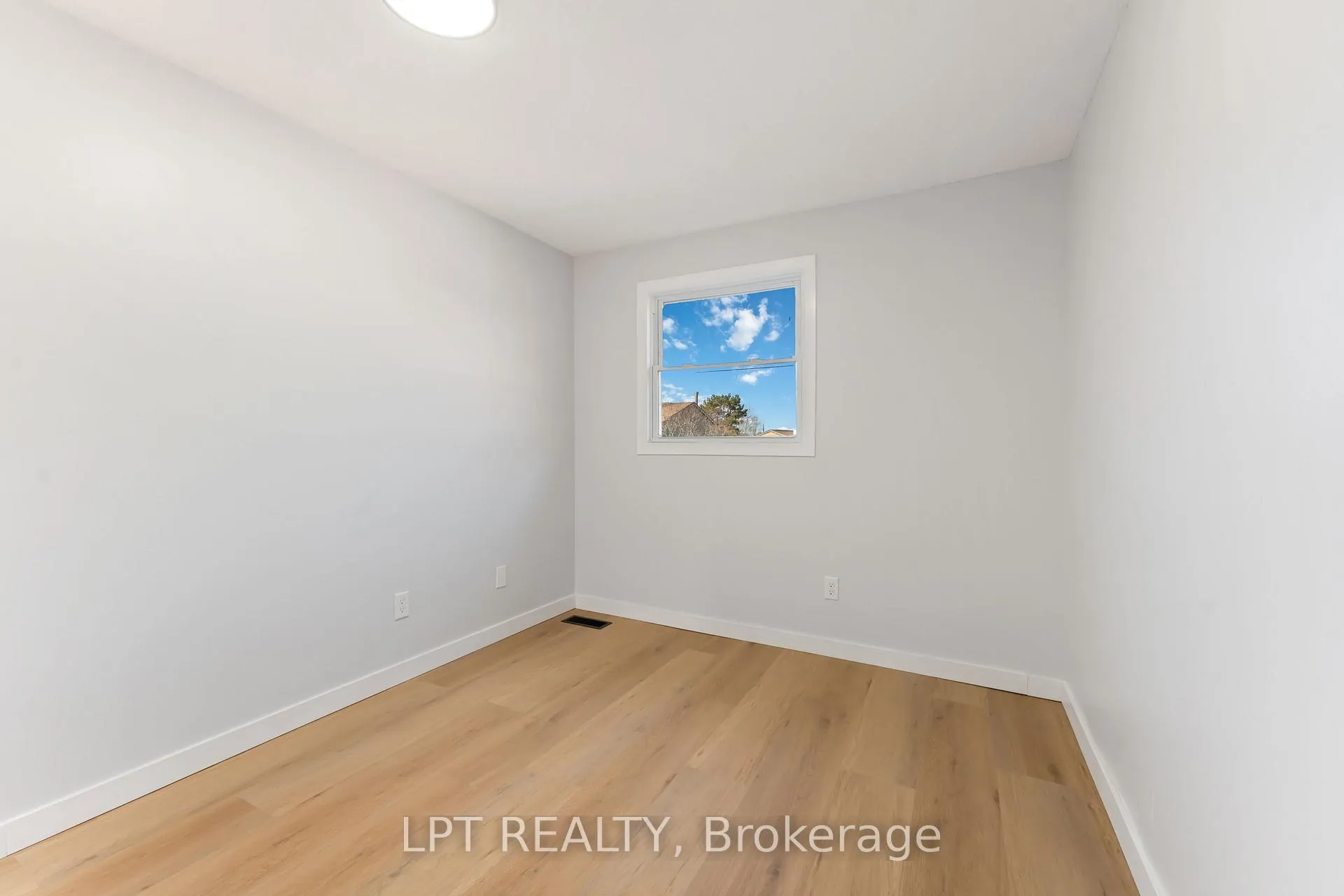 Photo 19 of Unit 71, 1743 Trappist Lane, Ottawa, Convent Glen South — HOMEH